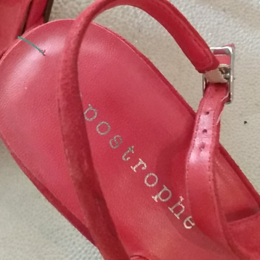Shoes - Picture 7 of 8